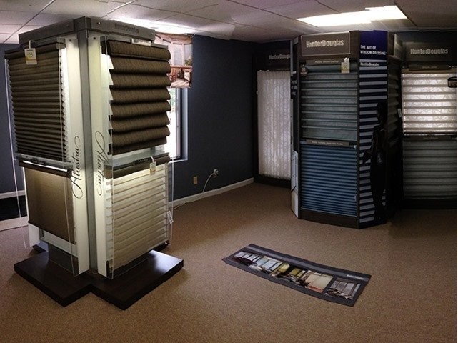 Hunter Douglas Dealer Image